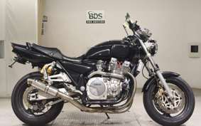 YAMAHA XJR1300 1999 RP01J