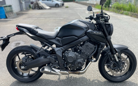 HONDA CB650R 2023 RH03