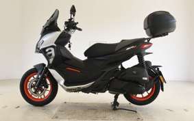 APRILIA SR GT200 2010