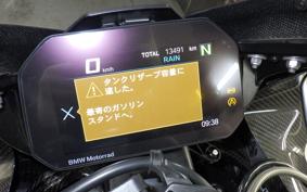 BMW M1000RR 2021