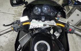 KAWASAKI ZZ1100 NINJA R 2001 ZXT10C