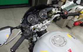 HONDA HORNET 900 2002 SC48