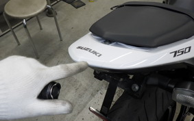 SUZUKI GSR750 A 2015 GR7NA