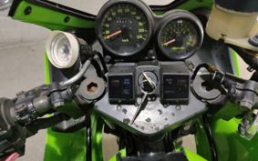 KAWASAKI GPZ400F ZX400A