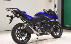 SUZUKI GSX250R