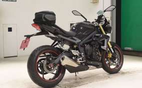 TRIUMPH STREET TRIPLE 85 2014