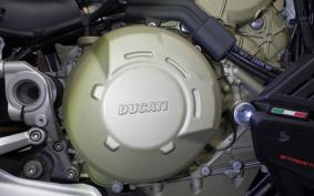 DUCATI STREETFIGHTER V4 S 2021