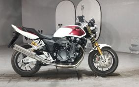 HONDA CB1300SF SUPER FOUR Special 2025 SC54