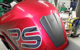 TRIUMPH STREET TRIPLE RS 2024