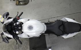 YAMAHA YZF-R15 2023