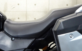 SUZUKI STROM 250 DS11A