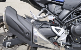 HONDA CB250R MC52