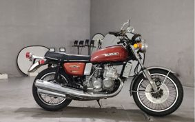 SUZUKI GT750 GT750