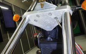 HONDA SHADOW 400 SLASHER 2000 NC40