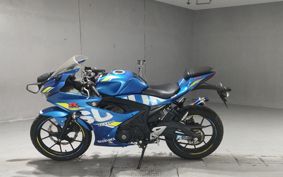 SUZUKI GSX-R125 DL33B