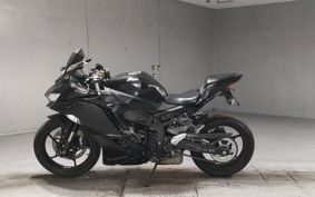 KAWASAKI NINJA ZX-25R ZX250E