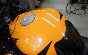 HONDA CBR250R MC41