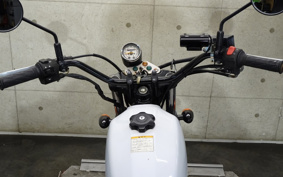 SUZUKI GLASS TRACKER BIG BOY NJ4DA