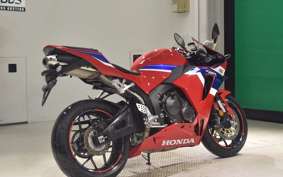 HONDA CBR600RR 2024 PC40