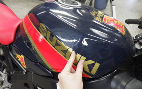 SUZUKI GSX-R750 2005
