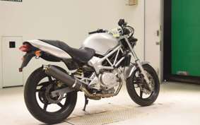 HONDA VTR 250 MC33