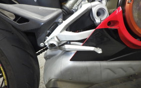DUCATI PANIGALE V4 S 2019