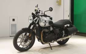 TRIUMPH STREET TWIN 2018