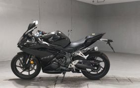 HONDA CBR250RR MC51