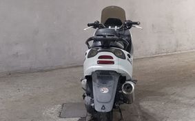 YAMAHA MAJESTY 125 SE27