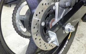SUZUKI GSR250F 2011