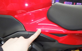 DUCATI STREETFIGHTER V4 S 2025