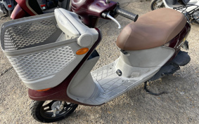 SUZUKI LET's 4 Basket CA43A
