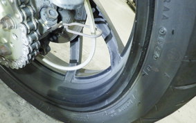 HONDA RVF400 2001 NC35