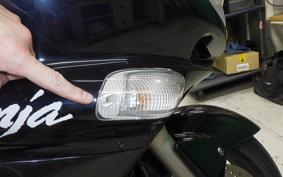 KAWASAKI ZZ1200 NINJA R 2003 ZXT20C