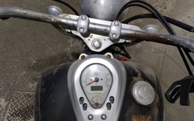 YAMAHA DRAGSTAR 400 CLASSIC VH01J