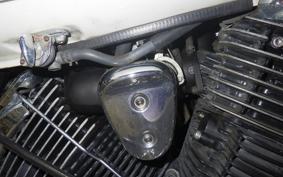 YAMAHA DRAGSTAR 1100 CLASSIC 2001 VP13J
