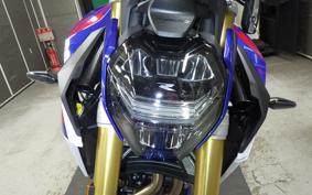 BMW F900R 2025