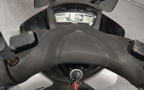 YAMAHA TRICITY 125 SE82J