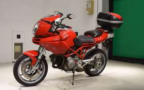 DUCATI MULTISTRADA 1000 DS 2004