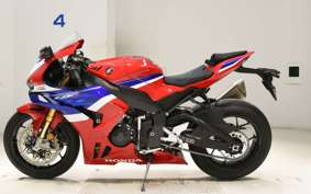 HONDA CBR1000RR RSP 2024 SC82