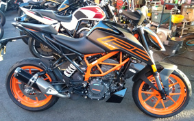 KTM 125 DUKE JPA40