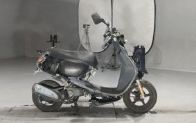 YAMAHA JOG POCHE SA08J