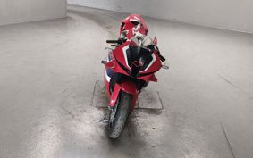 HONDA CBR600RR 2020 PC40