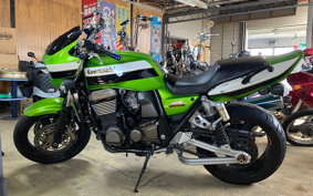 KAWASAKI ZRX1200 R 2004 ZRT20A