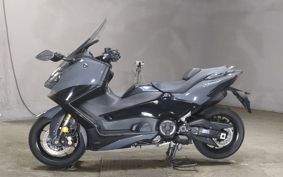 YAMAHA T-MAX 560 SJ19J
