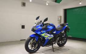 SUZUKI GSX250RA 2001