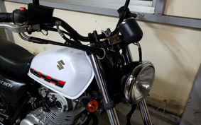 SUZUKI GLASS TRACKER BIG BOY NJ4DA