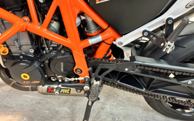 KTM 690 DUKE R 2013 LDU40