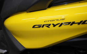YAMAHA CYGNUSｸﾞﾘﾌｧｽ 2004 SEJ4J