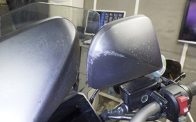 HONDA CB650R 2024 RH17